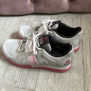 Reebok lifters size 6.5